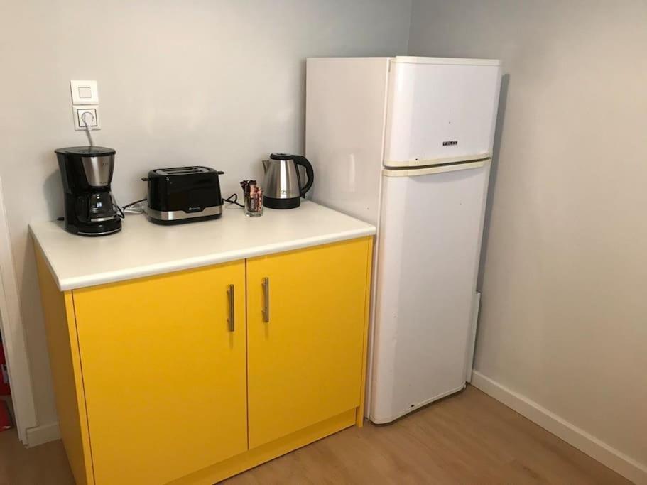 Kyparissia Cozy Flat - 5Mins Walking From Beach Apartment Екстериор снимка
